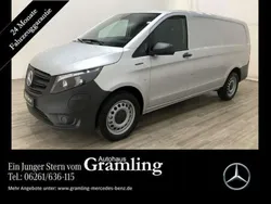 Brillantsilber (metallic) Gebraucht 2023 Mercedes e-Vito Van / Kleinbus | 26.048 € (Fairer Preis)