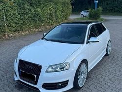 Weiß Gebraucht 2011 Audi S3 Performance Limousine | 14.400 €