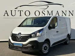 Weiß Gebraucht 2019 Renault Trafic Komfort Van | 14.900 € (Fairer Preis)
