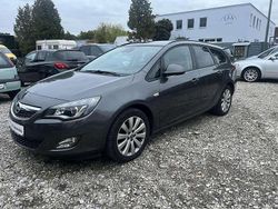 Braun Gebraucht 2012 Opel Astra Active Kombi | 5.650 € (Fairer Preis)