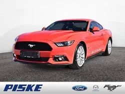 Rot / racerot Gebraucht 2015 Ford Mustang Coupé | 23.350 € (Etwas zu teuer)