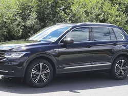 Schwarz Gebraucht 2021 VW Tiguan Elegance SUV | 31.800 € (Etwas zu teuer)