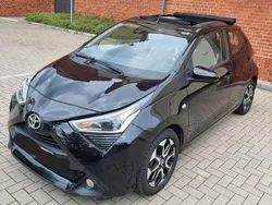 Schwarz Gebraucht 2019 Toyota Aygo x-sky Kleinwagen | 9.990 € (Fairer Preis)