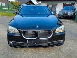 Schwarz Gebraucht 2011 BMW 740 Shadowline Limousine | 10.999 € (Fairer Preis)
