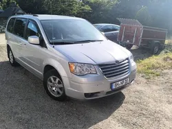 Silber Gebraucht 2008 Chrysler Town & Country Van / Kleinbus | 10.200 €