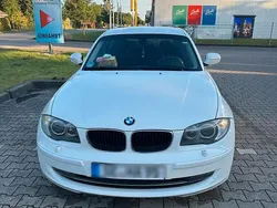 Weiß Gebraucht 2010 BMW 116 Kleinwagen | 2.300 € (Guter Preis)