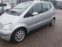 Silber Gebraucht 2001 Mercedes A160 Elegance Van / Kleinbus | 1.750 € (Fairer Preis)