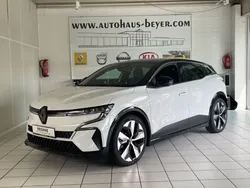 Arktisweiß, black pearlschwa Gebraucht 2024 Renault Mégane Techno Limousine | 26.890 €