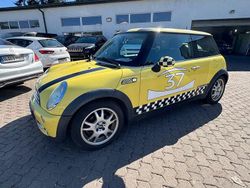 Gelb Gebraucht 2006 Mini ONE Sport Kleinwagen | 2.999 € (Fairer Preis)