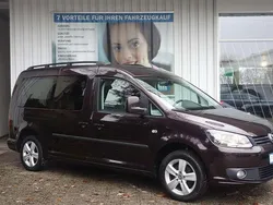 Black berry metallic Gebraucht 2014 VW Caddy Comfortline Van / Kleinbus | 22.886 €