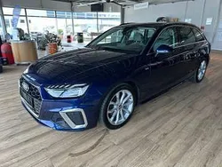 Blau Gebraucht 2020 Audi A4 S-Line Kombi | 19.999 € (Guter Preis)