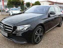 Schwarz Gebraucht 2019 Mercedes E350 Avantgarde Limousine | 22.995 € (Fairer Preis)