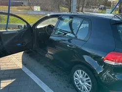 Schwarz Gebraucht 2009 VW Golf VI Kleinwagen | 4.200 € (Fairer Preis)