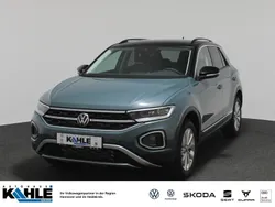 Blau Gebraucht 2024 VW T-Roc Style SUV | 31.989 € (Teuer)