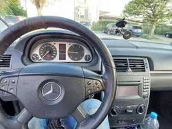 Mercedes 180