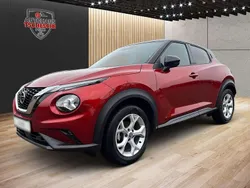 Rot (fuji sunset red/black) Gebraucht 2020 Nissan Juke N-Connecta SUV | 18.990 € (Fairer Preis)