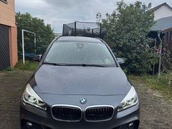 Grau Gebraucht 2016 BMW 220 Gran Tourer M Sport Van / Kleinbus | 12.100 € (Superpreis)