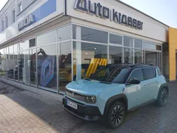 Grün Gebraucht 2025 Renault 4 E-Tech Iconic SUV | 34.990 € (Etwas zu teuer)