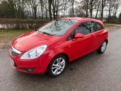 Rot Gebraucht 2008 Opel Corsa Sport Limousine | 2.499 € (Fairer Preis)