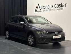 Grau Gebraucht 2023 VW Polo Life Limousine | 15.690 € (Guter Preis)
