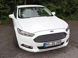 Weiß Gebraucht 2016 Ford Mondeo Limousine | 8.800 € (Superpreis)
