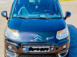 Schwarz Gebraucht 2009 Citroën C3 Picasso Exclusive Van / Kleinbus | 4.100 € (Fairer Preis)