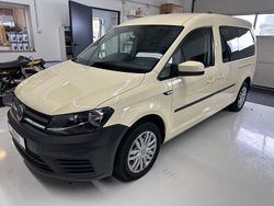 Beige Gebraucht 2017 VW Caddy Maxi Van / Kleinbus | 7.670 €
