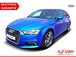 Blau Gebraucht 2020 Audi A3 Sportback e-tron S-Line Limousine | 24.950 € (Guter Preis)