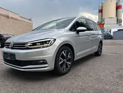 Silber Gebraucht 2019 VW Touran Highline Van / Kleinbus | 16.599 € (Superpreis)