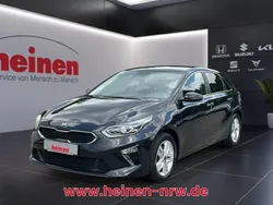 Schwarz Gebraucht 2021 Kia Ceed Limousine | 17.899 € (Teuer)