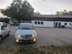 Silber Gebraucht 2010 Mercedes A180 Avantgarde Kleinwagen | 4.200 € (Guter Preis)