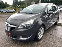 Grau Gebraucht 2015 Opel Meriva Innovation Van / Kleinbus | 7.300 € (Fairer Preis)