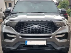 Grau Gebraucht 2022 Ford Explorer ST SUV | 45.000 € (Guter Preis)