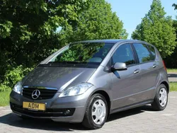 Mountaingrau met. Gebraucht 2009 Mercedes A180 Kleinwagen | 6.990 € (Etwas zu teuer)