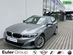 Grau Gebraucht 2022 BMW 320e Kombi | 26.949 € (Guter Preis)