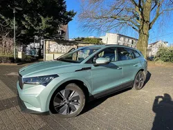 Silber Gebraucht 2023 Skoda Enyaq iV SUV | 28.500 € (Fairer Preis)