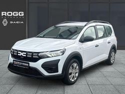 Weiß Gebraucht 2024 Dacia Jogger Essentiel Limousine | 18.350 € (Guter Preis)
