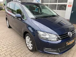 Blau Gebraucht 2016 VW Sharan Highline Van / Kleinbus | 15.100 € (Guter Preis)