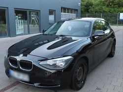 Schwarz Gebraucht 2013 BMW 114 Kleinwagen | 4.200 € (Fairer Preis)
