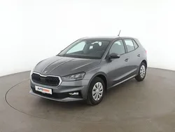 Grau Gebraucht 2025 Skoda Fabia Selection Limousine | 18.180 € (Guter Preis)