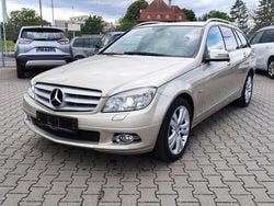 Perlbeige metalliclack Gebraucht 2009 Mercedes C220 Kombi | 10.790 € (Teuer)