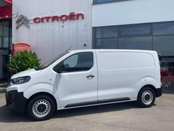 Kaolin weiß Gebraucht 2024 Citroën Jumpy Van / Kleinbus | 26.899 € (Fairer Preis)