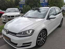 Weiß Gebraucht 2013 VW Golf VII Comfortline Limousine | 8.990 € (Etwas zu teuer)