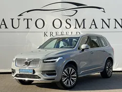 Vapour grey / metallic Gebraucht 2024 Volvo XC90 Core SUV | 59.950 € (Superpreis)