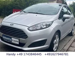 Silber Gebraucht 2015 Ford Fiesta Trend Kleinwagen | 6.890 € (Fairer Preis)