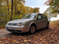 Silber Gebraucht 2003 VW Golf IV Pacific Limousine | 2.699 €