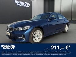 Blau Gebraucht 2021 BMW 320 Limousine | 29.990 € (Fairer Preis)