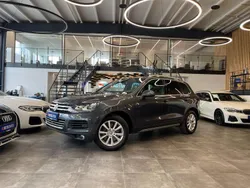 Grau Gebraucht 2014 VW Touareg SUV | 17.499 € (Fairer Preis)