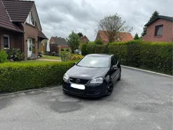 Schwarz Gebraucht 2005 VW Golf V GTI Kleinwagen | 4.500 € (Fairer Preis)