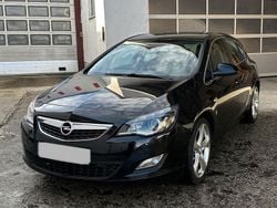 Schwarz Gebraucht 2010 Opel Astra OPC Limousine | 4.650 € (Guter Preis)